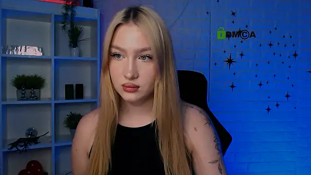playful sophie online show from 05/26/26, 07:12