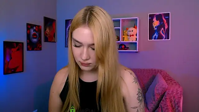 playful sophie online show from 05/16/26, 07:13