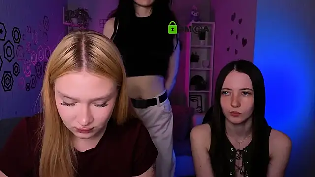 playful sophie online show from 05/31/26, 07:25