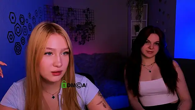 playful sophie online show from 04/25/26, 07:22