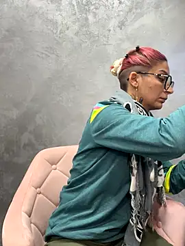 Lucky Deniz online show from 12/05/25, 10:58