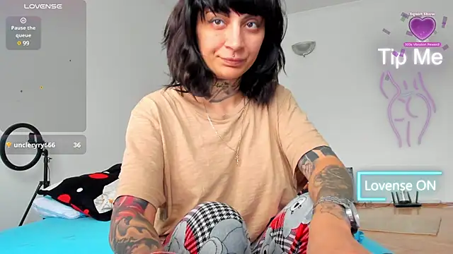 Lucky Deniz online show from 03/12/25, 07:57