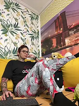 Lucky Deniz online show from 02/02/26, 11:59