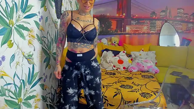 Lucky Deniz online show from 02/09/26, 10:57