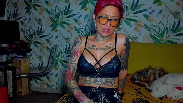 Lucky Deniz online show from 02/09/26, 11:03