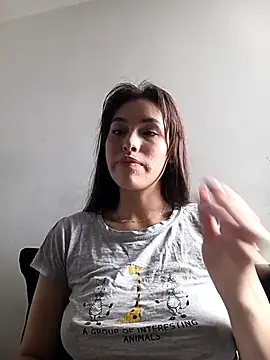 eriika deep  online show from 11/23/25, 04:39