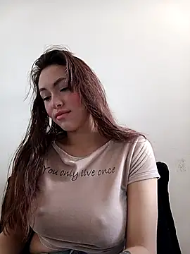 eriika deep  online show from 09/13/25, 05:13