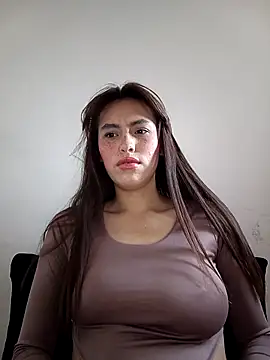 eriika deep  online show from 09/25/25, 10:27