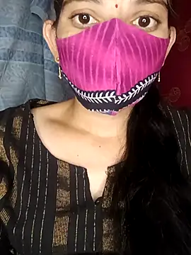 Snapshot of Telugu_Cute_Angel chatting on 03/18/25, 04:50 Telugu Cute Angel online show from 03/18/25, 04:50