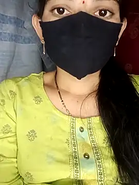 Snapshot of Telugu_Cute_Angel chatting on 03/10/25, 04:03 Telugu Cute Angel online show from 03/10/25, 04:03