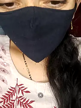 Snapshot of Telugu_Cute_Angel chatting on 02/17/25, 08:16 Telugu Cute Angel online show from 02/17/25, 08:16