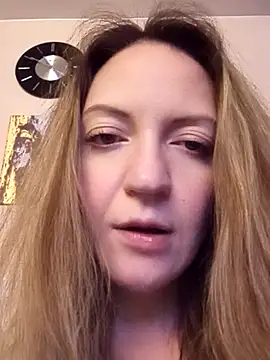 KattyLuuu online show from 02/16/26, 07:45