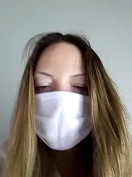 KattyLuuu online show from 04/11/26, 07:45