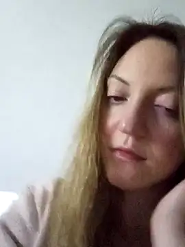 KattyLuuu online show from 03/26/26, 08:40