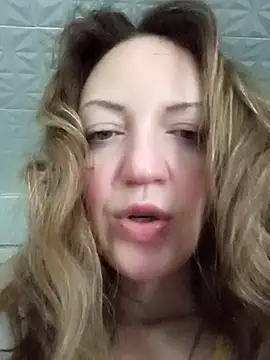 KattyLuuu online show from 04/02/26, 09:49