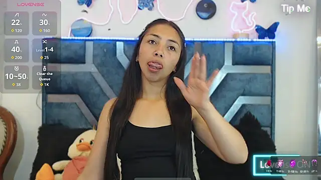 Roxan Fox- online show from 09/15/25, 05:08