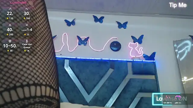 Roxan Fox- online show from 09/24/25, 01:57