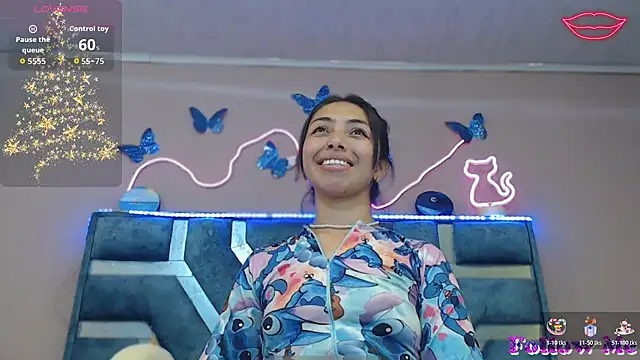 Roxan Fox- online show from 12/15/25, 05:02