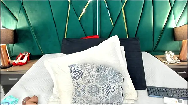 Tamara Myller online show from 04/01/26, 01:41