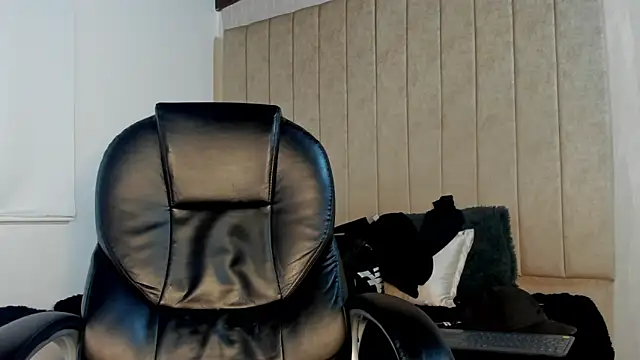 jeicob gagnon online show from 10/09/25, 06:58