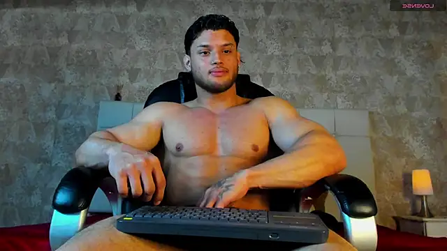 Snapshot of jeicob_gagnon chatting on 06/16/26, 06:08 jeicob gagnon online show from 06/16/26, 06:08