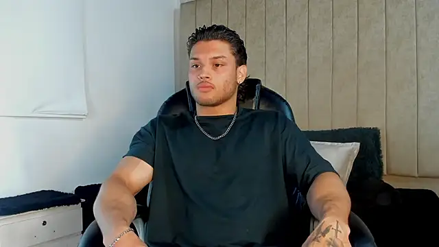 jeicob gagnon online show from 10/10/25, 08:04