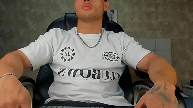 jeicob gagnon online show from 09/14/25, 12:22