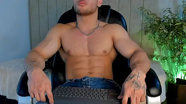 jeicob gagnon online show from 11/14/25, 07:28