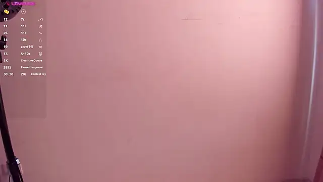 Snapshot of Ana_is_from_Heaven chatting on 01/18/25, 02:12 Ana is from Heaven online show from 01/18/25, 02:12