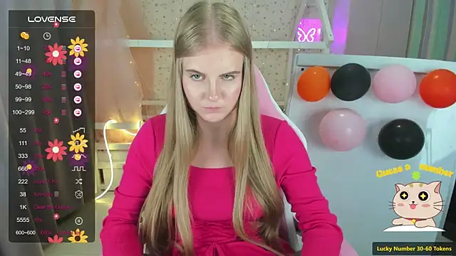 Snapshot of Miss_Esmiie chatting on 02/07/25, 10:08 Miss Esmiie online show from 02/07/25, 10:08