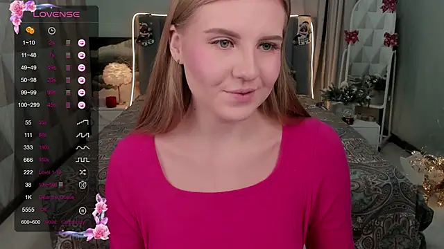 Snapshot of Miss_Esmiie chatting on 12/25/24, 04:01 Miss Esmiie online show from 12/25/24, 04:01