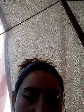 Snapshot of hanna_sky1 chatting on 01/28/25, 07:53 hanna sky1 online show from 01/28/25, 07:53