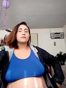 Snapshot of hanna_sky1 chatting on 01/19/25, 02:59 hanna sky1 online show from 01/19/25, 02:59