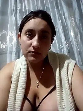 Snapshot of hanna_sky1 chatting on 01/22/25, 08:59 hanna sky1 online show from 01/22/25, 08:59