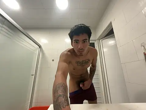 GIOOOO568 online show from 09/30/25, 06:52