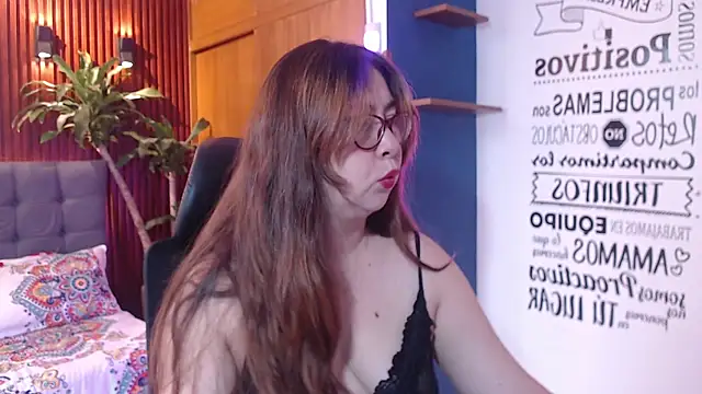 chloe prg online show from 02/17/25, 12:49