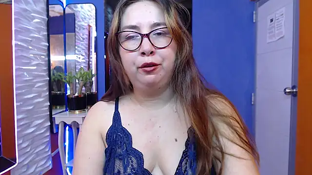 chloe prg online show from 02/21/25, 01:11
