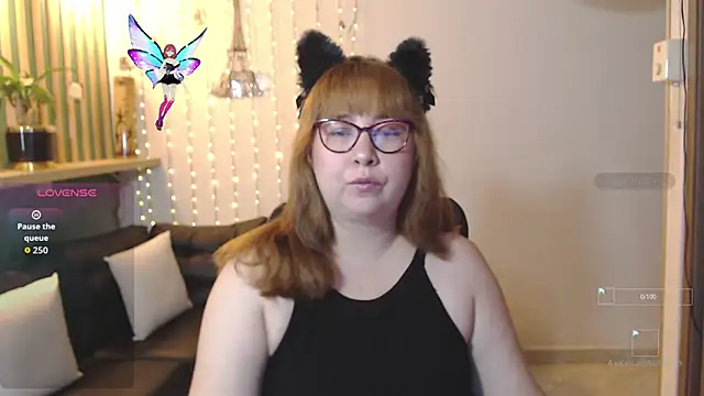 chloe prg online show from 11/21/25, 01:10