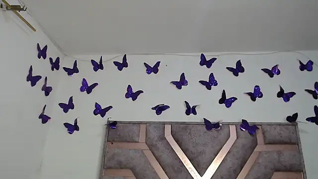 Snapshot of Anny_Fox- chatting on 12/02/25, 03:19 Anny Fox- online show from 12/02/25, 03:19