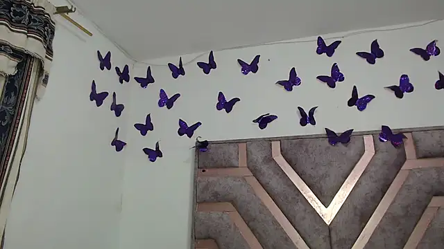 Snapshot of Anny_Fox- chatting on 11/27/25, 03:40 Anny Fox- online show from 11/27/25, 03:40