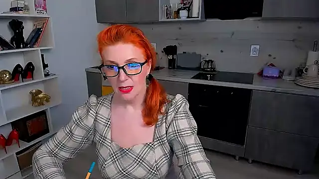 Snapshot of Fire-Fox-One chatting on 05/25/26, 06:06 Fire-Fox-One online show from 05/25/26, 06:06