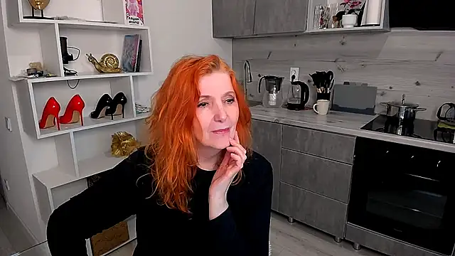 Snapshot of Fire-Fox-One chatting on 05/11/26, 06:16 Fire-Fox-One online show from 05/11/26, 06:16