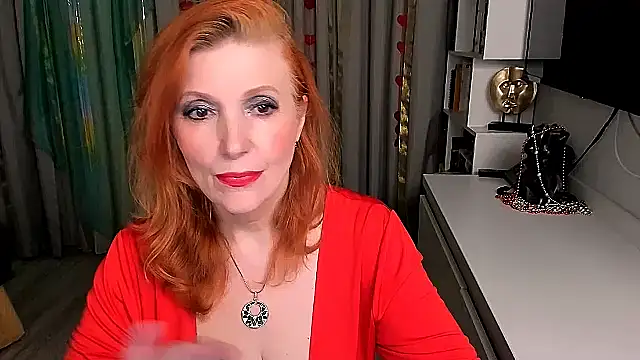 Fire-Fox-One online show from 02/06/26, 10:17