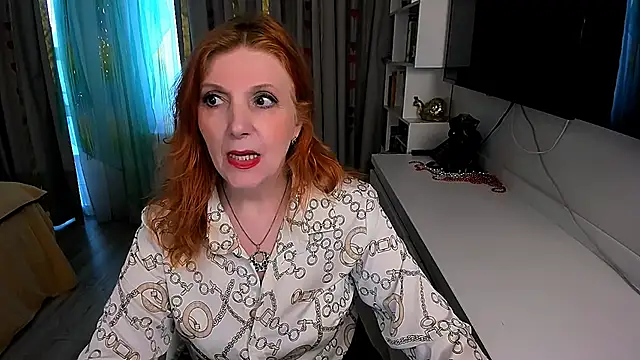 Fire-Fox-One online show from 02/25/26, 01:22