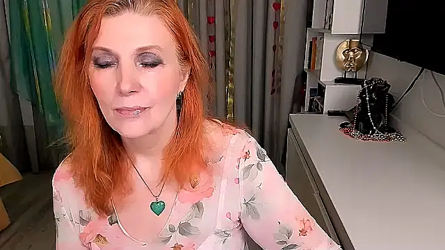 Fire-Fox-One online show from 02/05/26, 10:27