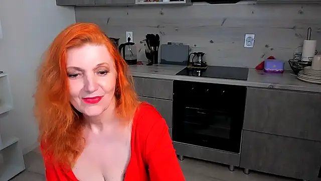 Snapshot of Fire-Fox-One chatting on 06/06/26, 09:09 Fire-Fox-One online show from 06/06/26, 09:09