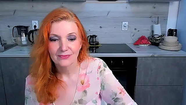Snapshot of Fire-Fox-One chatting on 06/19/26, 08:36 Fire-Fox-One online show from 06/19/26, 08:36