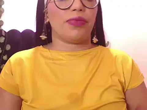 AmyBriiggs online show from 09/29/25, 04:08