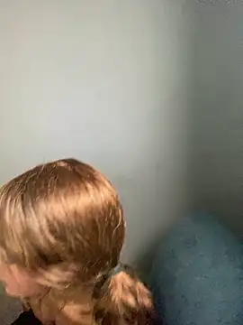 Zizi-campbel online show from 02/01/26, 09:07