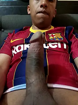 Snapshot of Alex-col chatting on 11/27/25, 07:36 Alex-col online show from 11/27/25, 07:36